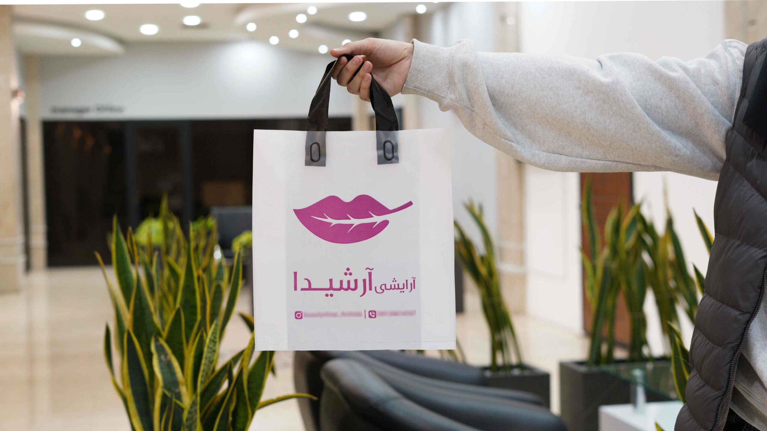 نایلون شفاف درجه یک دسته بندی